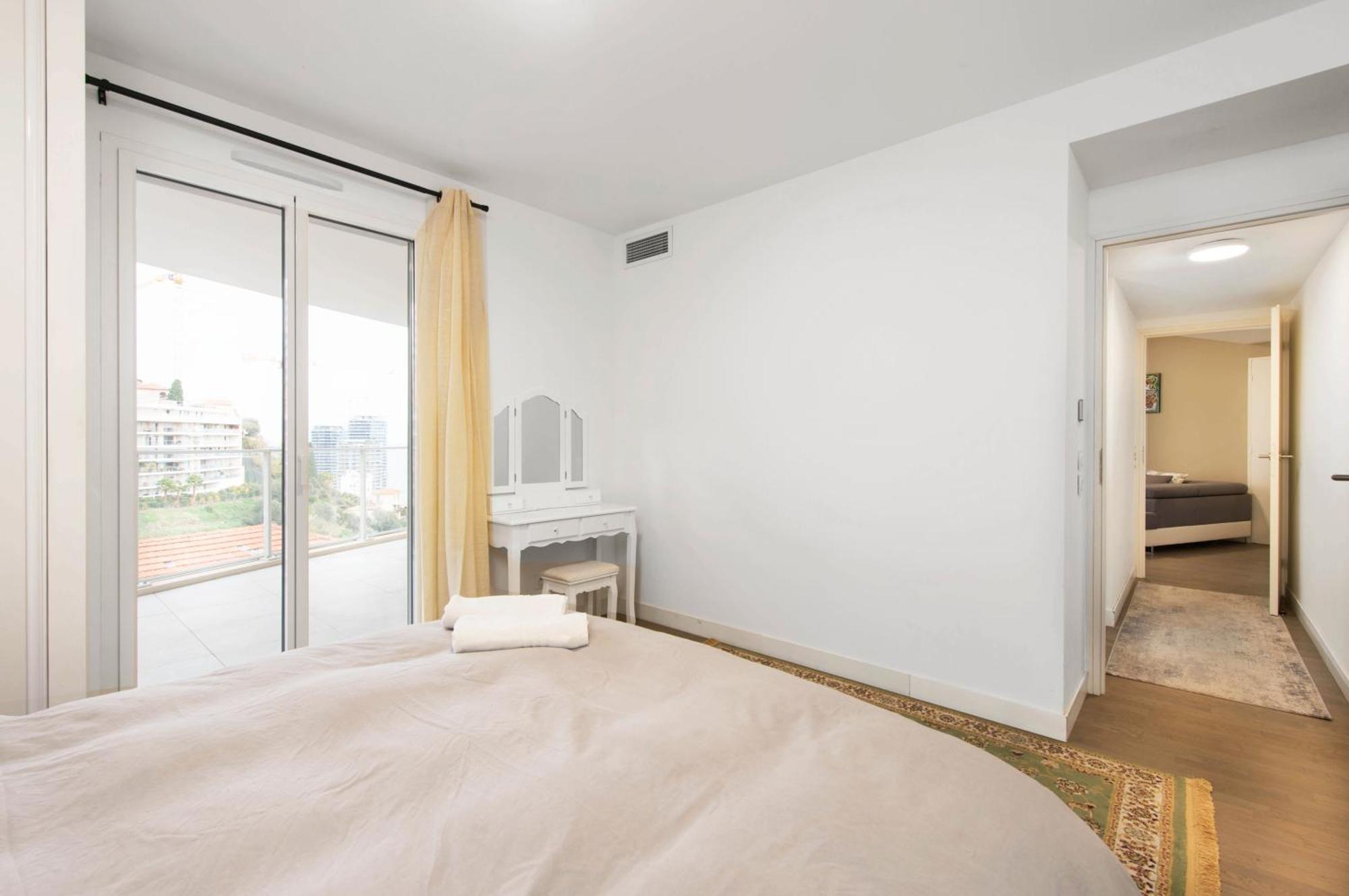 Grande Terrasse - Vue Mer - Parking - Bk Beausoleil Luaran gambar